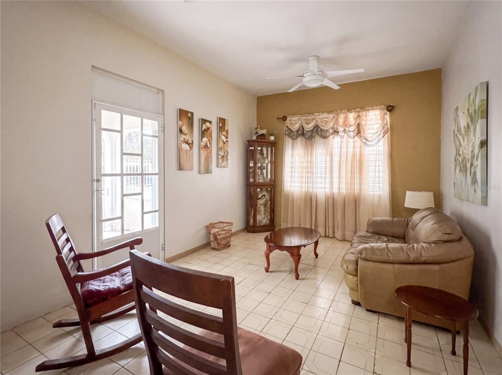 187 Romaguera · 5BR/3BA Home with Independent Income Unit · Mayagüez - 3