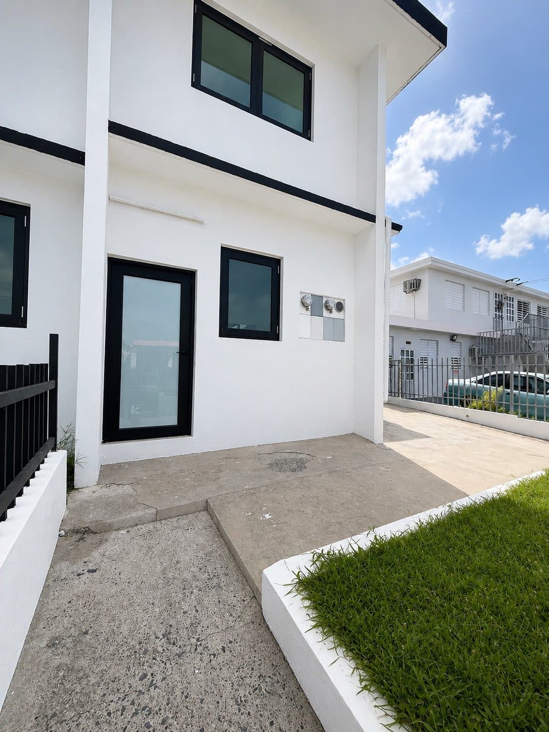 HH-16 Unit C · 1-Bed Apartment for Rent · Country Club